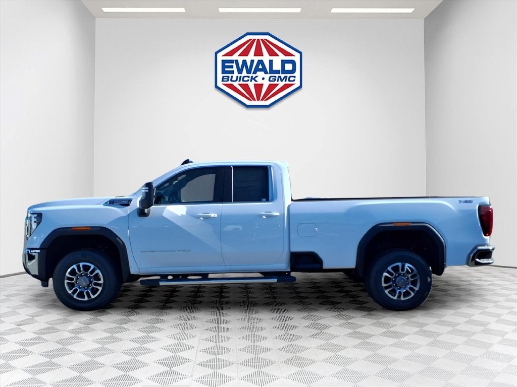 2026 GMC Sierra 3500HD SLE