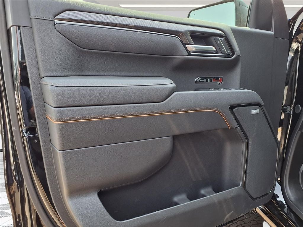 2026 GMC Sierra 1500 AT4 Black Widow