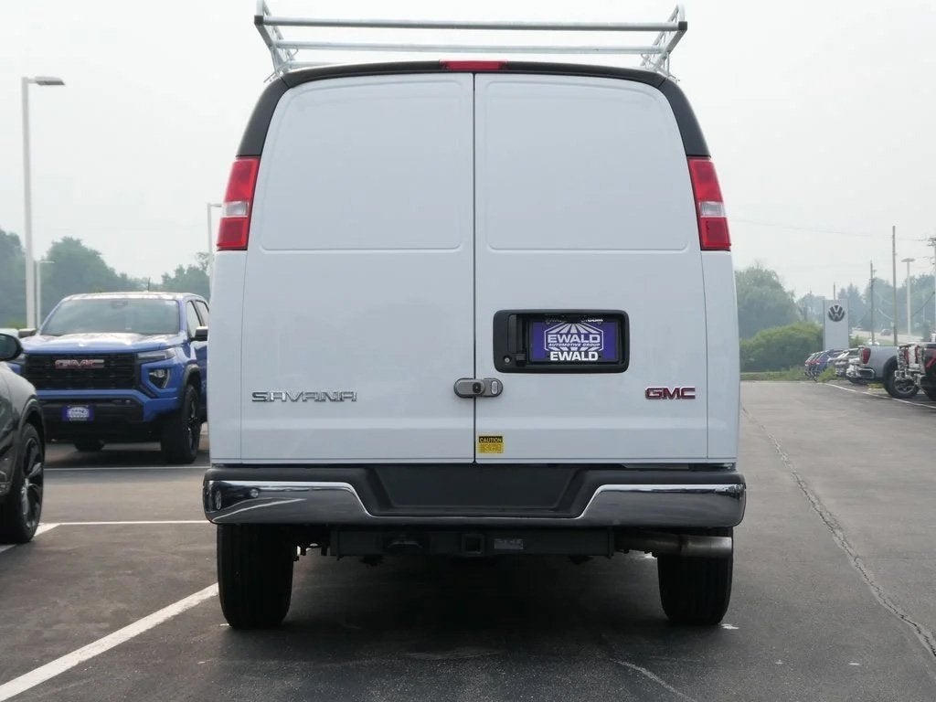 2025 GMC Savana 2500 Work Van