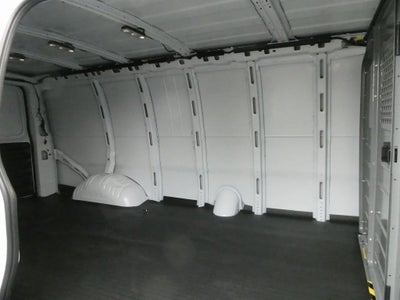 2025 GMC Savana 2500 Work Van