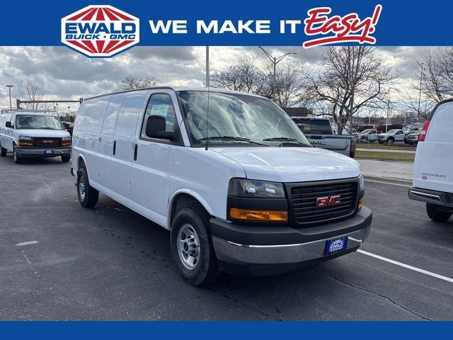 2026 GMC Savana 3500 Work Van