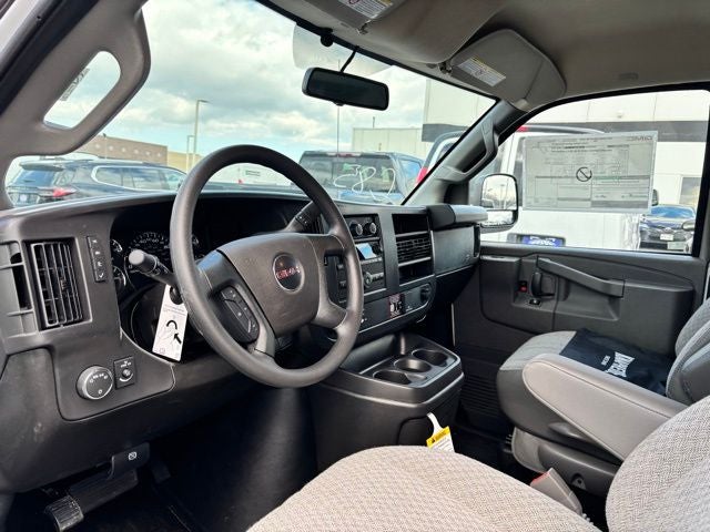 2026 GMC Savana 3500 Work Van