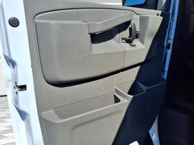 2026 GMC Savana 3500 Work Van