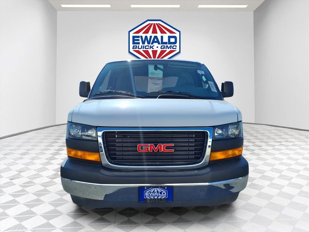 2026 GMC Savana 3500 Work Van