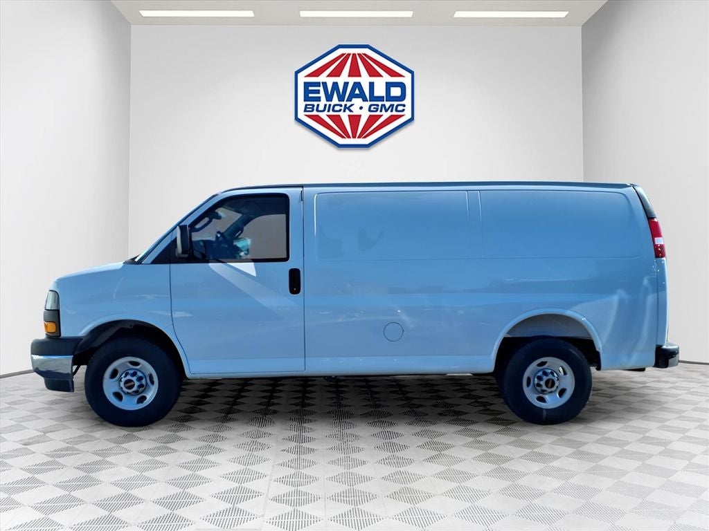 2026 GMC Savana 3500 Work Van