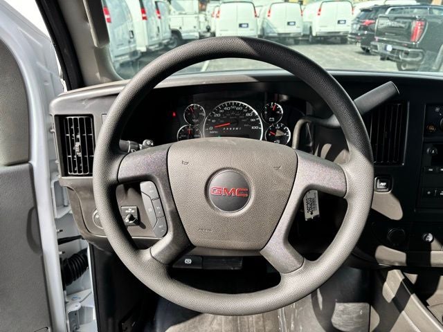 2026 GMC Savana 3500 Work Van
