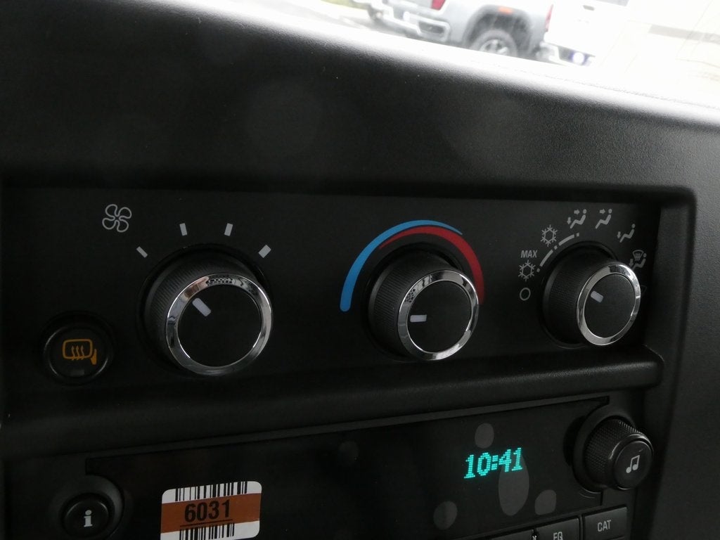 2025 GMC Savana 3500 Work Van