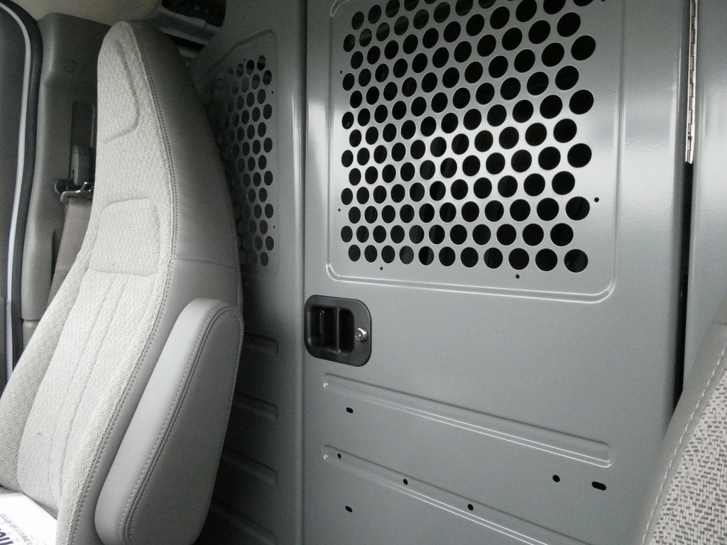 2025 GMC Savana 3500 Work Van