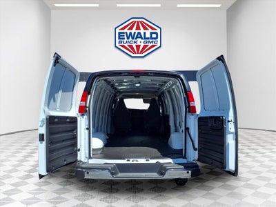 2026 GMC Savana 3500 Work Van