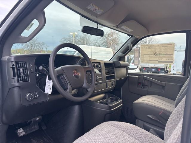 2026 GMC Savana 3500 Work Van