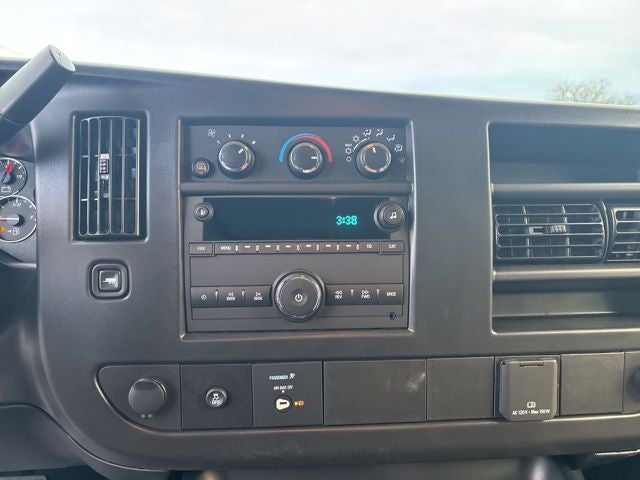 2026 GMC Savana 3500 Work Van