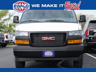 2025 GMC Savana 3500 Work Van