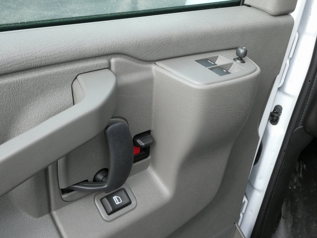 2025 GMC Savana 3500 Work Van