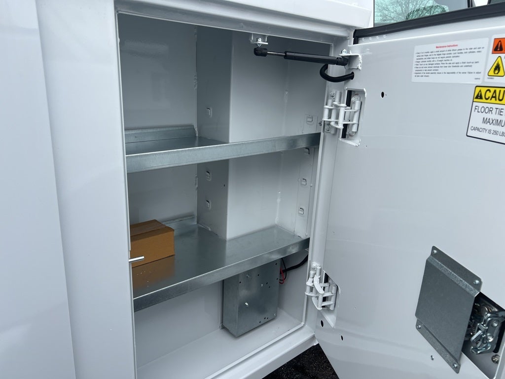 2025 GMC Savana 3500 Work Van