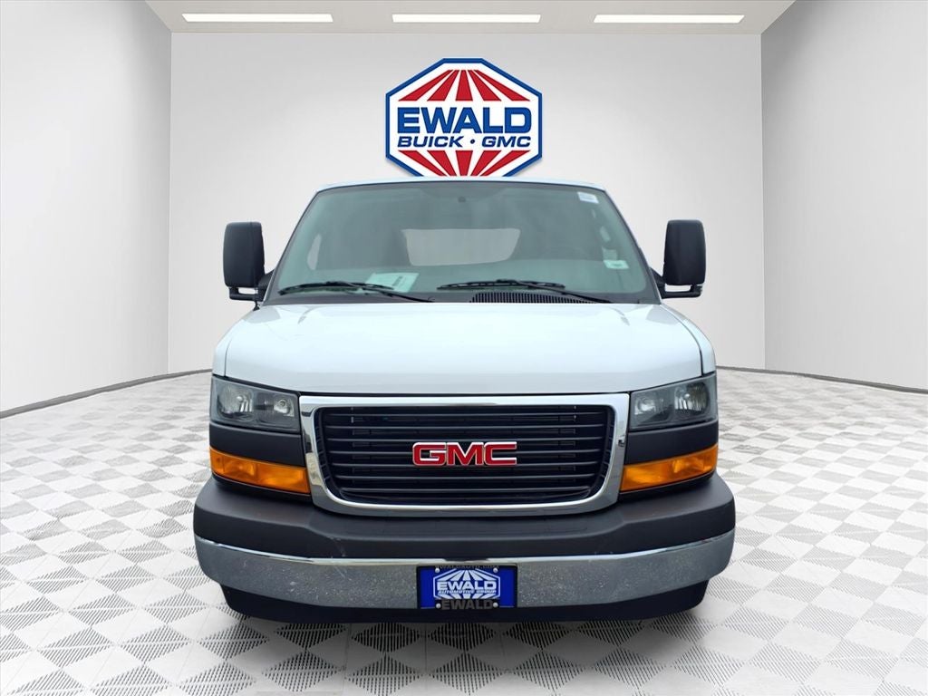 2026 GMC Savana 3500 Work Van