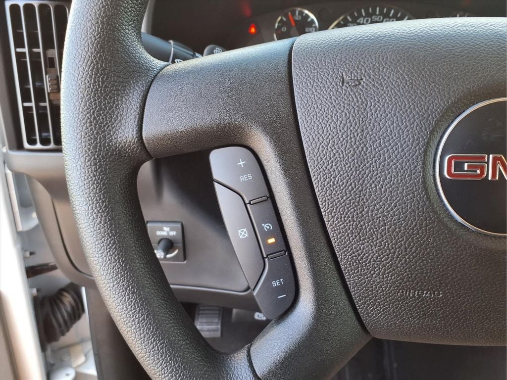 2026 GMC Savana 3500 Work Van
