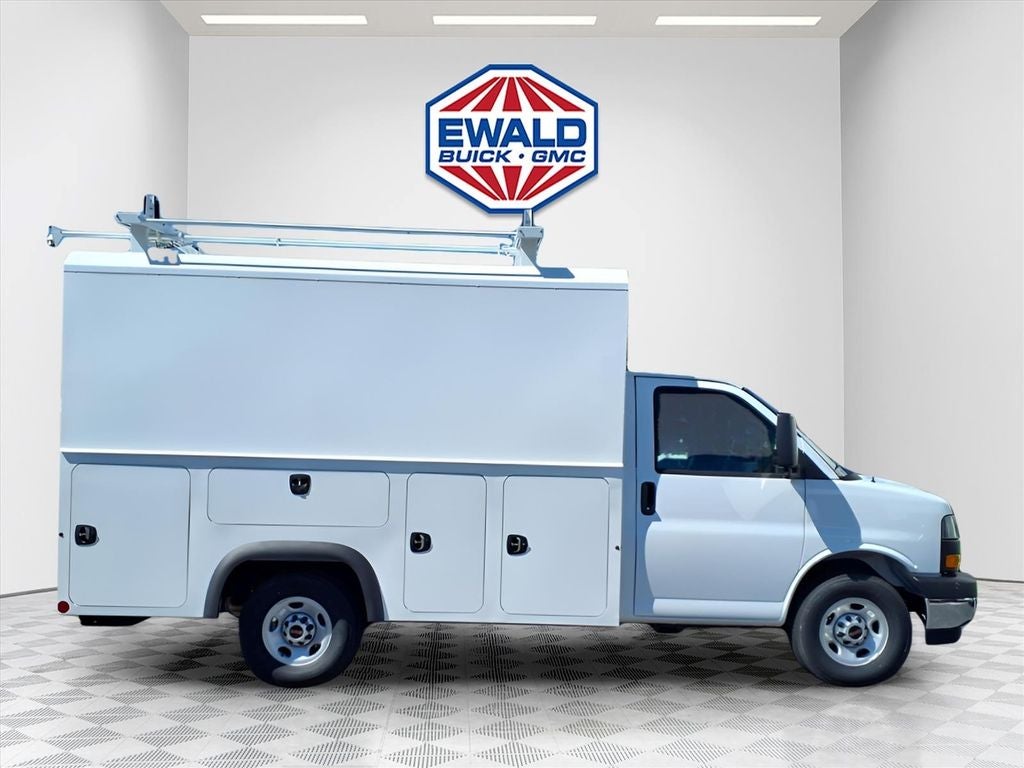 2026 GMC Savana 3500 Work Van