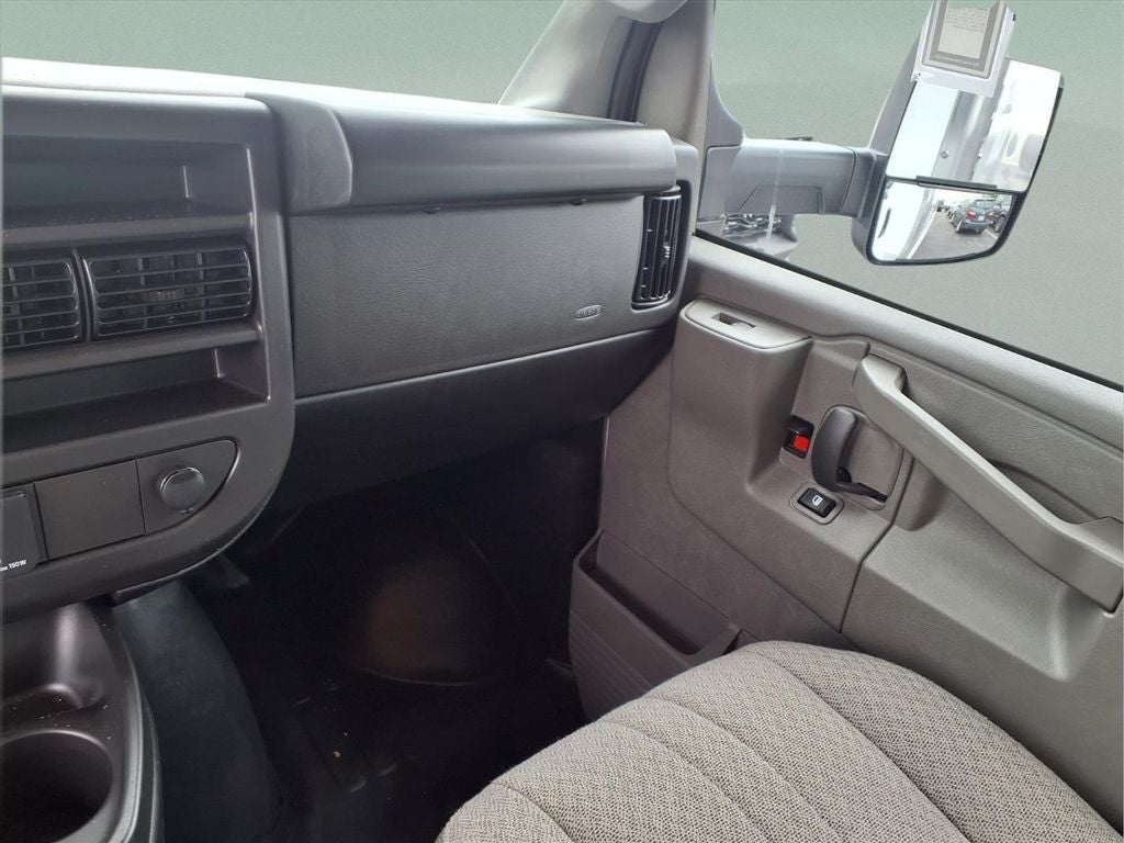 2026 GMC Savana 3500 Work Van
