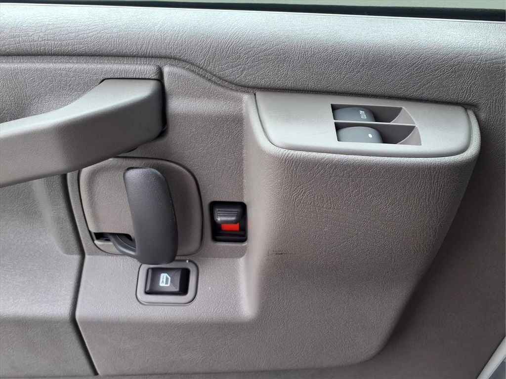 2026 GMC Savana 3500 Work Van