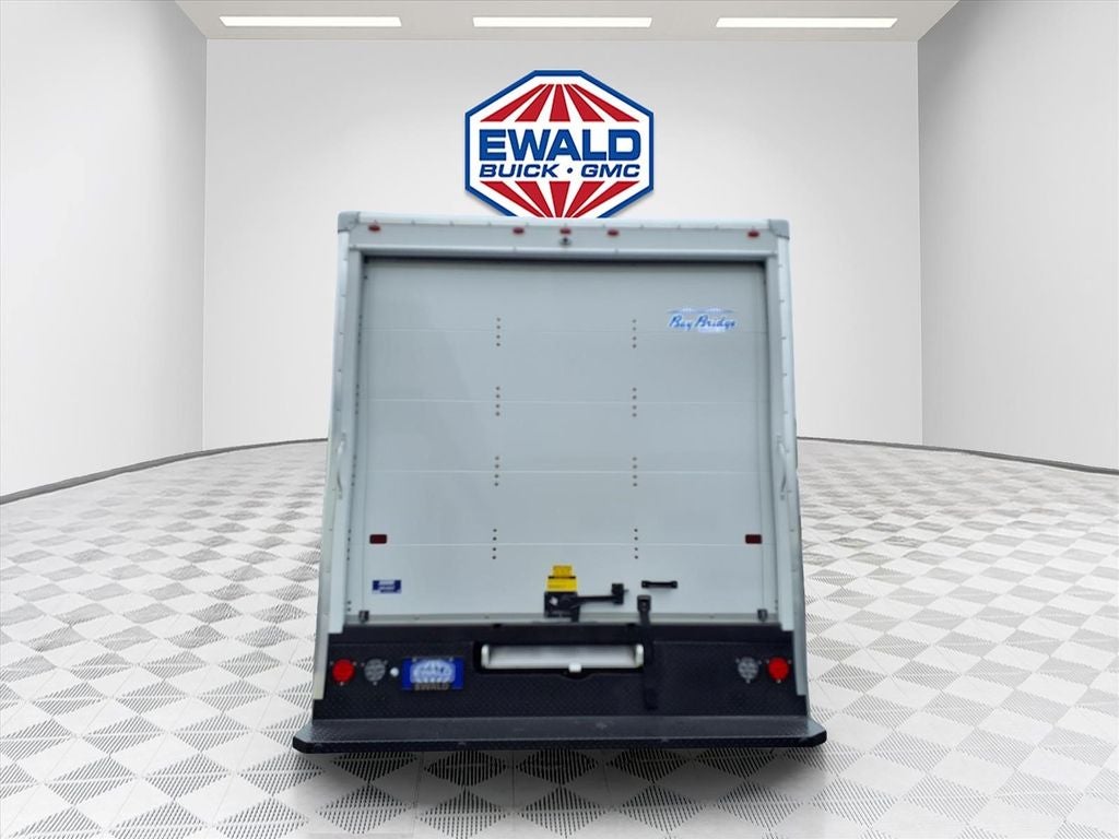 2026 GMC Savana 3500 Work Van
