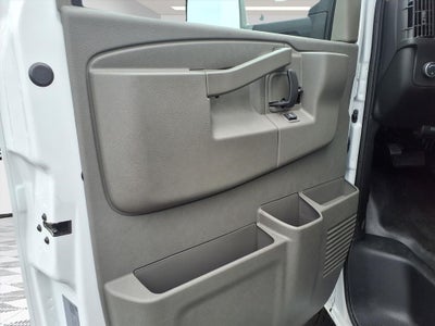 2026 GMC Savana 3500 Work Van